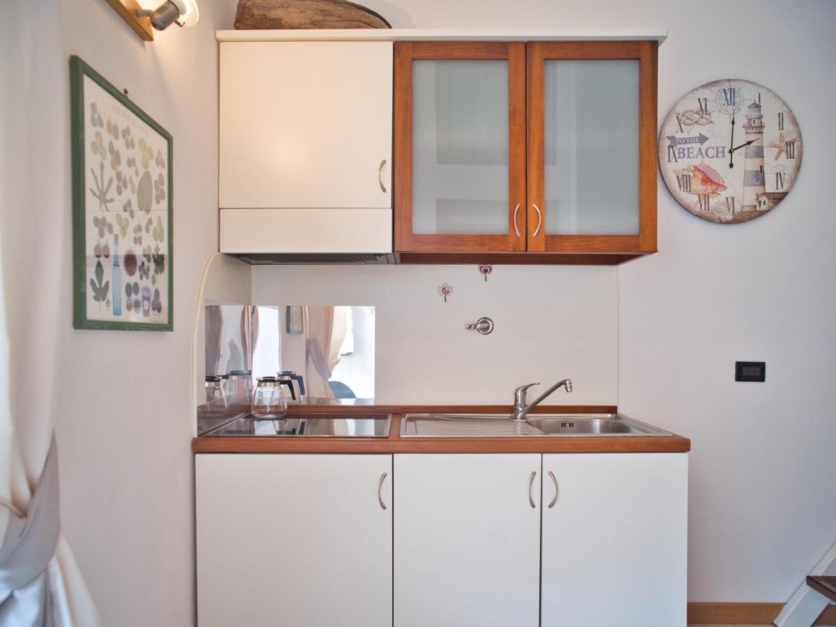 Medusa Apartment - Monolocale Centro Finale Ligure Ngoại thất bức ảnh